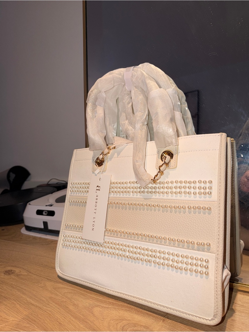 Abbott Lyon Pearl Canvas Resort Bag - Ivory/Gold PERF FOR BACHS/ BRIDES/SUMMER